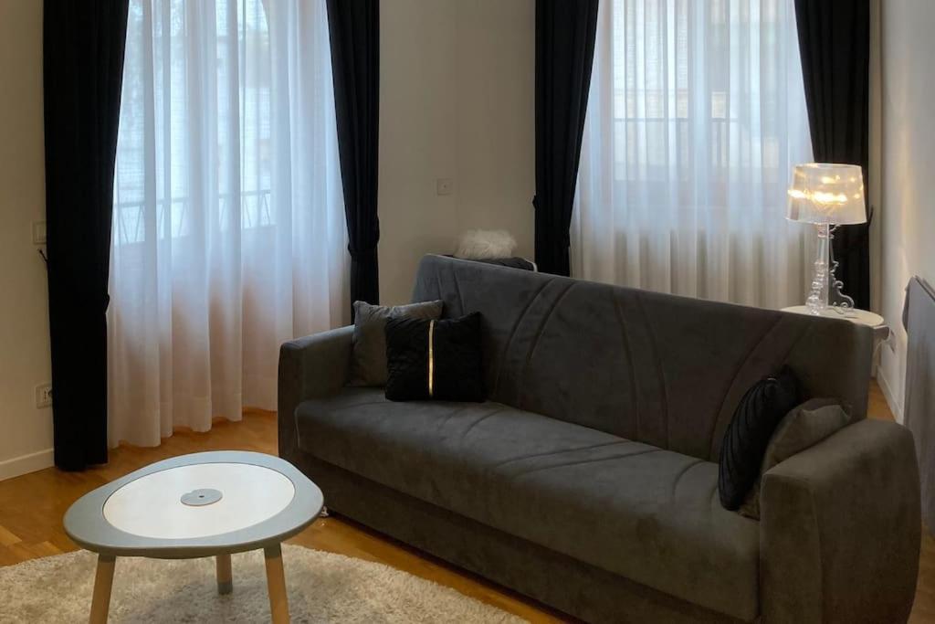 Thesan Lodge, Chic & Modern Design Apartment Гроссето Екстер'єр фото