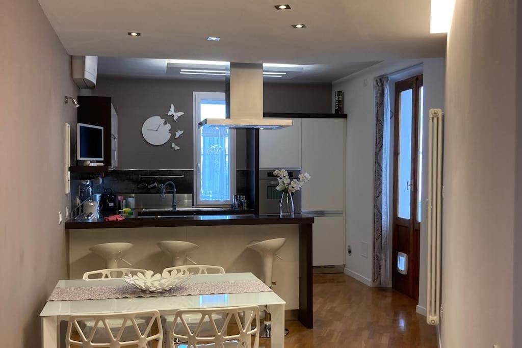 Thesan Lodge, Chic & Modern Design Apartment Гроссето Екстер'єр фото